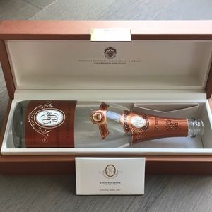 Cristal Rose 2007 bottle and box